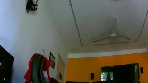 Snapshot of arnold_forfun chatting on 04-10-26, 10:53 arnold_forfun online show from 04-10-26, 10:53
