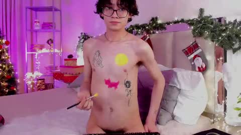 Arnold online show from 12-25-24, 07:02