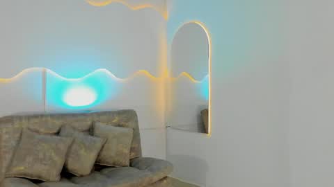 Snapshot of arohomlester_ chatting on 06-03-26, 02:33 ARON online show from 06-03-26, 02:33