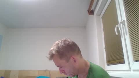 aromannn online show from 12-05-25, 04:25