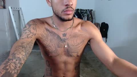 Snapshot of aron_7 chatting on 12-14-24, 06:13 aron_7 online show from 12-14-24, 06:13