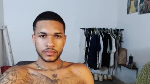 Snapshot of aron_7 chatting on 01-25-25, 06:45 aron_7 online show from 01-25-25, 06:45