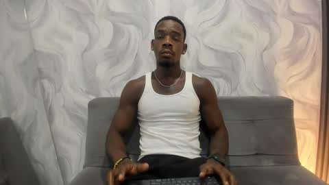 Snapshot of aron_clark chatting on 03-20-26, 01:38 A R O N online show from 03-20-26, 01:38