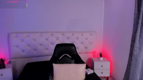 Aron cruz  online show from 11-13-25, 01:54