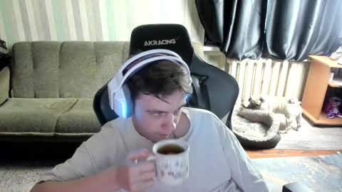 Snapshot of aron_neall chatting on 12-03-25, 07:49 biggest penis online show from 12-03-25, 07:49
