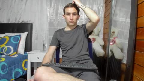 Aron G Franco online show from 12-12-24, 11:14