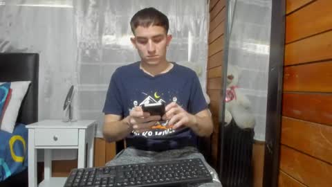 Aron G Franco online show from 12-27-24, 08:07