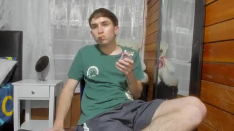 Aron G Franco online show from 02-19-25, 10:20