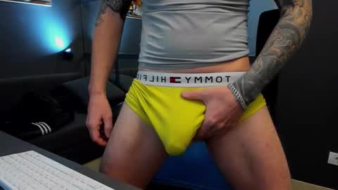 Snapshot of arongrant chatting on 02-07-26, 10:41 AronGrant online show from 02-07-26, 10:41