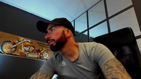 Snapshot of arongrant chatting on 02-12-26, 10:54 AronGrant online show from 02-12-26, 10:54