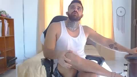 aronmiller online show from 12-19-24, 08:02