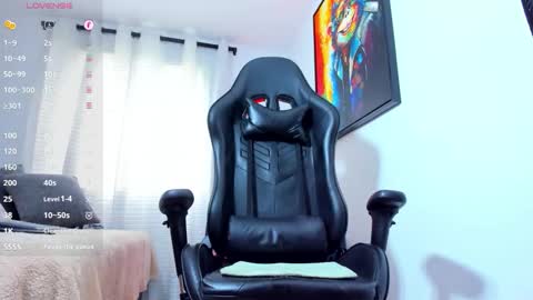   online show from 10-30-25, 01:34