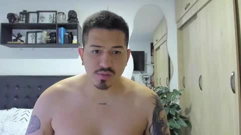 ARON  Independent model  online show from 09-17-25, 11:50