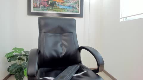   online show from 01-28-25, 07:10