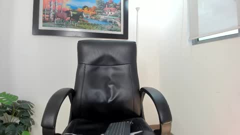   online show from 02-17-25, 10:58