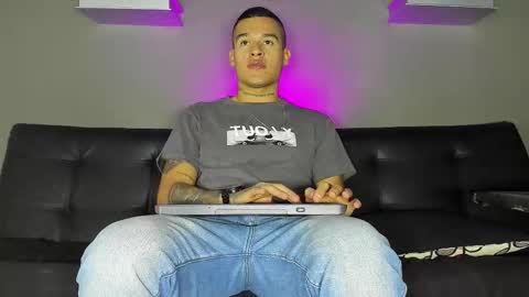 AROON HOT online show from 02-05-26, 11:48