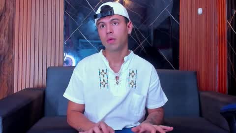 Aroon   online show from 11-03-25, 07:59