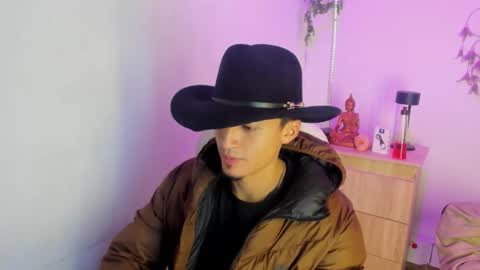 Aron online show from 01-07-26, 01:35