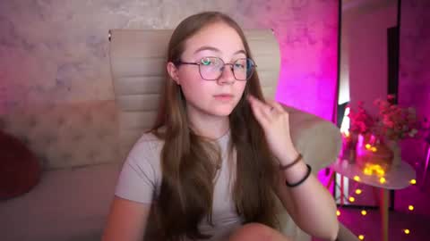 arrinawair online show from 07-08-26, 07:02