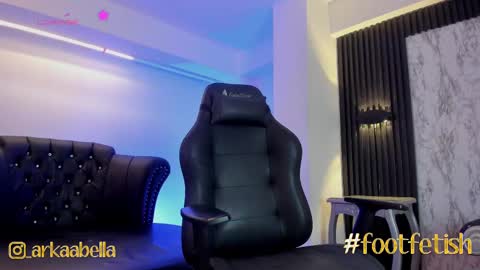    online show from 03-04-25, 06:07