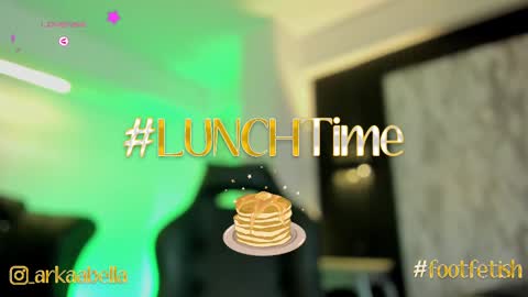    online show from 03-08-25, 08:35