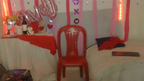 Snapshot of artdiente_sex chatting on 02-14-25, 06:29 Nathy online show from 02-14-25, 06:29