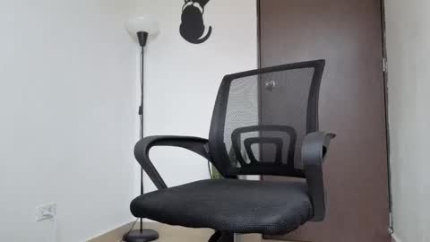   online show from 02-21-26, 02:18