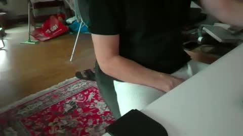 artesian99 online show from 11-12-25, 08:04