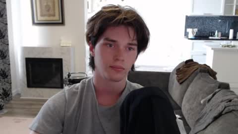 Snapshot of arthur__king chatting on 05-14-26, 02:24 Arthur online show from 05-14-26, 02:24