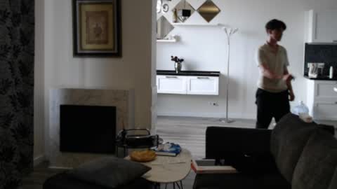 Snapshot of arthur__king chatting on 05-20-26, 11:16 Arthur online show from 05-20-26, 11:16