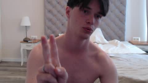 Snapshot of arthur__king chatting on 05-29-26, 02:59 Arthur online show from 05-29-26, 02:59