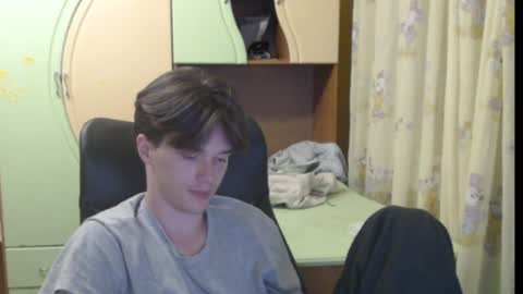 Snapshot of arthur__king chatting on 06-13-26, 01:03 Arthur online show from 06-13-26, 01:03