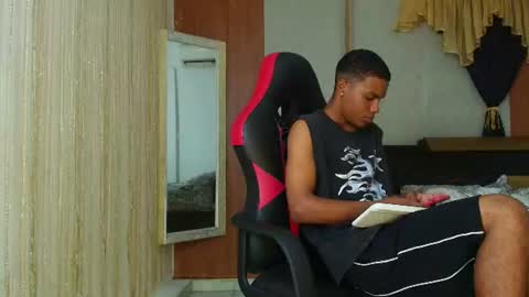 Snapshot of arthur_collins_ chatting on 06-15-26, 10:23 ARTHUR online show from 06-15-26, 10:23