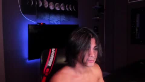 Snapshot of arthur_hunter chatting on 07-26-26, 10:05 I AM HERE online show from 07-26-26, 10:05