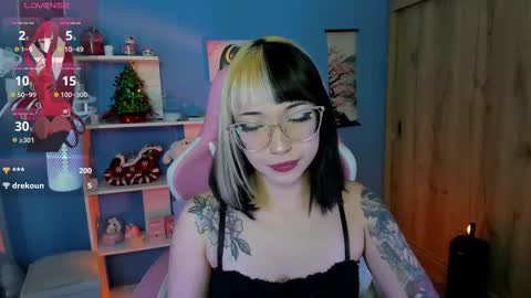 Lenna online show from 02-27-25, 08:50