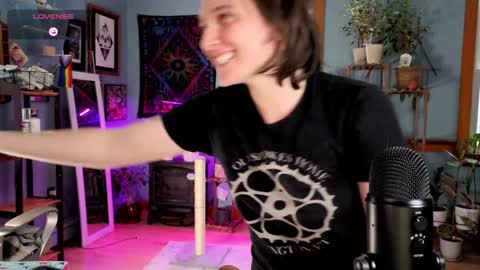 Artie Paints online show from 12-20-24, 07:07