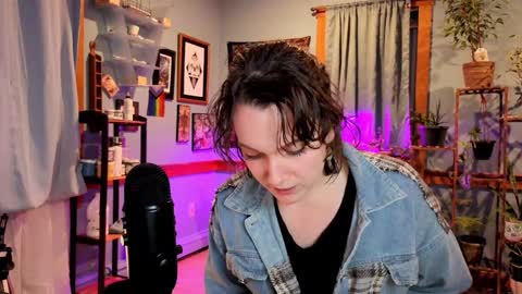 Artie Paints online show from 12-29-24, 01:24