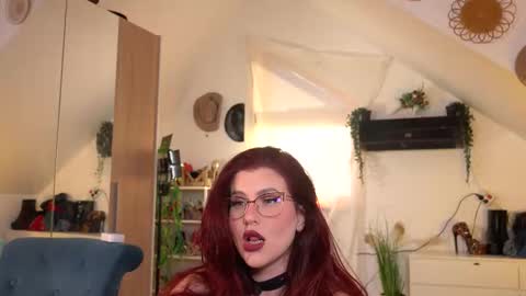 Amalia online show from 02-19-26, 05:36