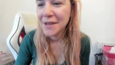 MIA online show from 11-07-25, 08:47