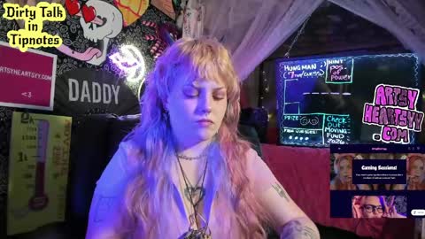 ArtsyHeartsyy online show from 05-09-26, 02:28