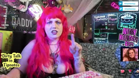 ArtsyHeartsyy online show from 05-19-26, 12:49