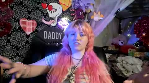 ArtsyHeartsyy online show from 08-01-26, 12:54