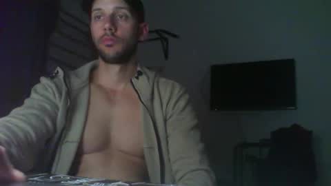 Snapshot of artur833 chatting on 10-18-25, 09:15 artur833 online show from 10-18-25, 09:15