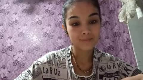 Amina online show from 12-21-25, 06:59