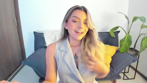 Zahaara online show from 11-29-25, 08:12