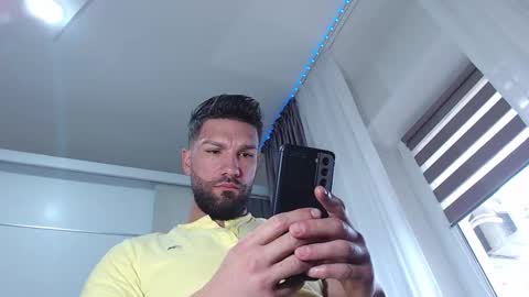 AryanAian1 online show from 11-04-25, 10:25