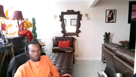 MrJ online show from 11-28-25, 07:27