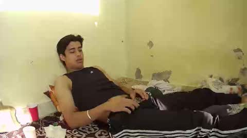 Snapshot of ash2730 chatting on 11-16-25, 09:48 ash2730 online show from 11-16-25, 09:48