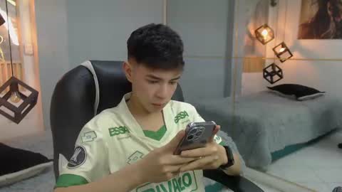 Snapshot of ash_kai chatting on 07-08-26, 10:25 ash_kai online show from 07-08-26, 10:25