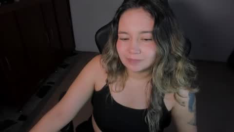 ash_smith1 online show from 07-06-26, 09:28